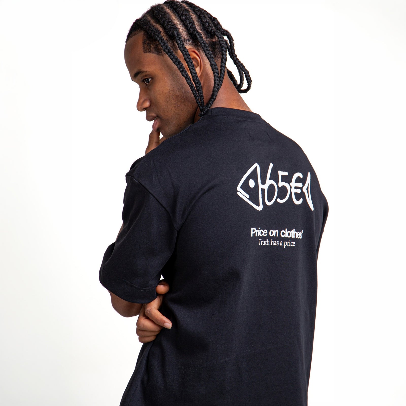 Fish Tee Black
