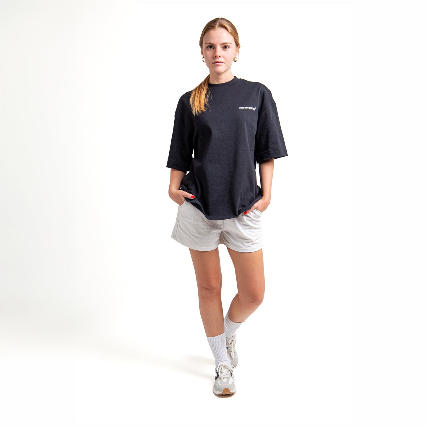 Dove Tee Black