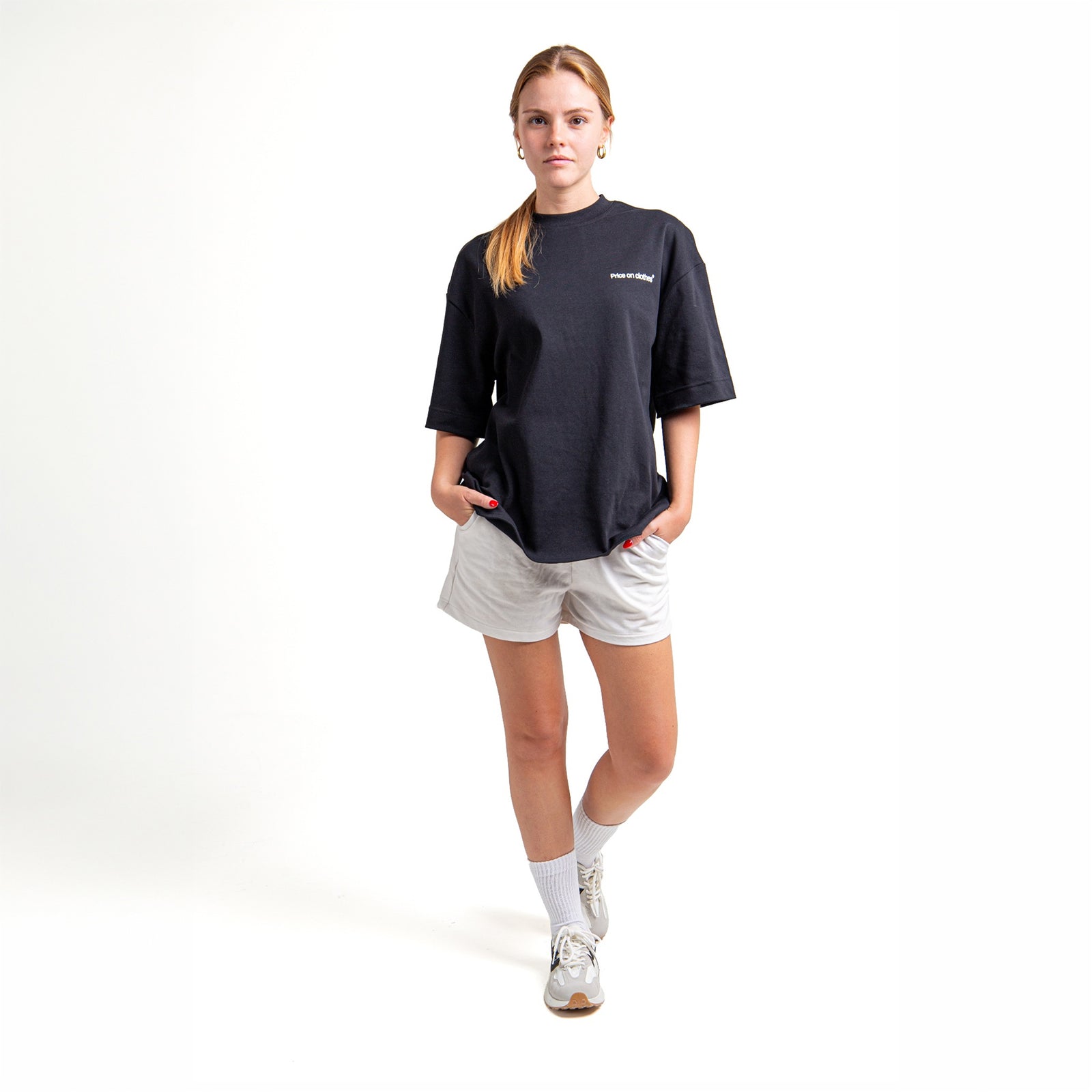 Dove Tee Black